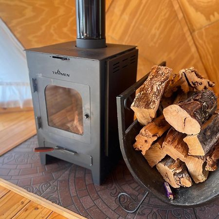 אל קלפטה Boreas Ecoluxury Glamping מראה חיצוני תמונה
