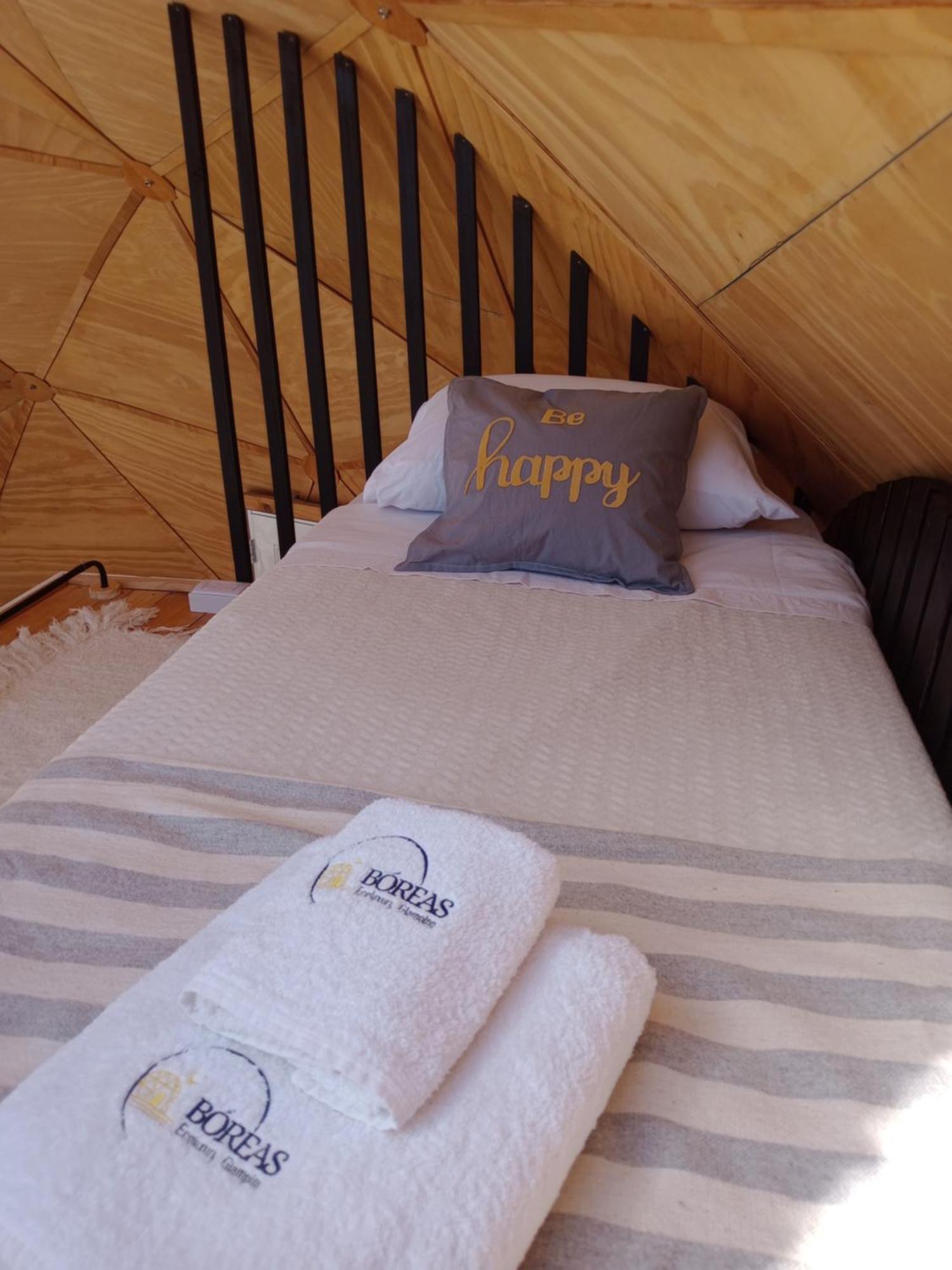 אל קלפטה Boreas Ecoluxury Glamping מראה חיצוני תמונה